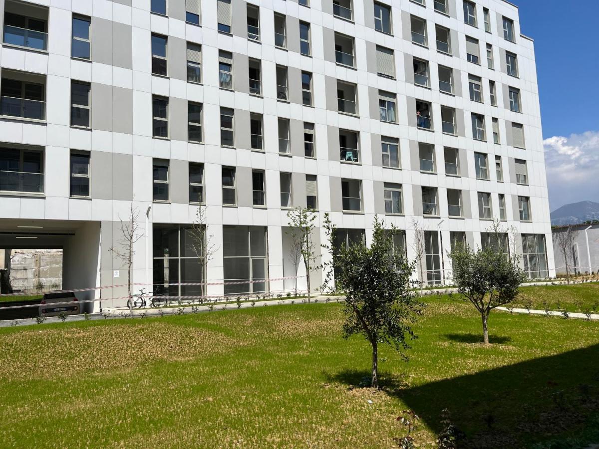Comfy Nest Apartment- Free Parking Tirana Zewnętrze zdjęcie